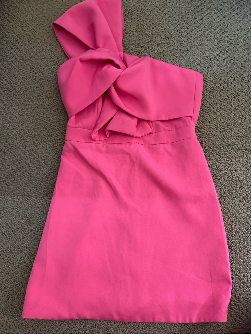 DO+BE One-Shoulder Hot Pink Cocktail Dress with Bow